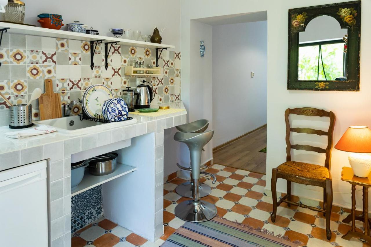 Nomad Sud Studios In Town Center Cahul Extérieur photo