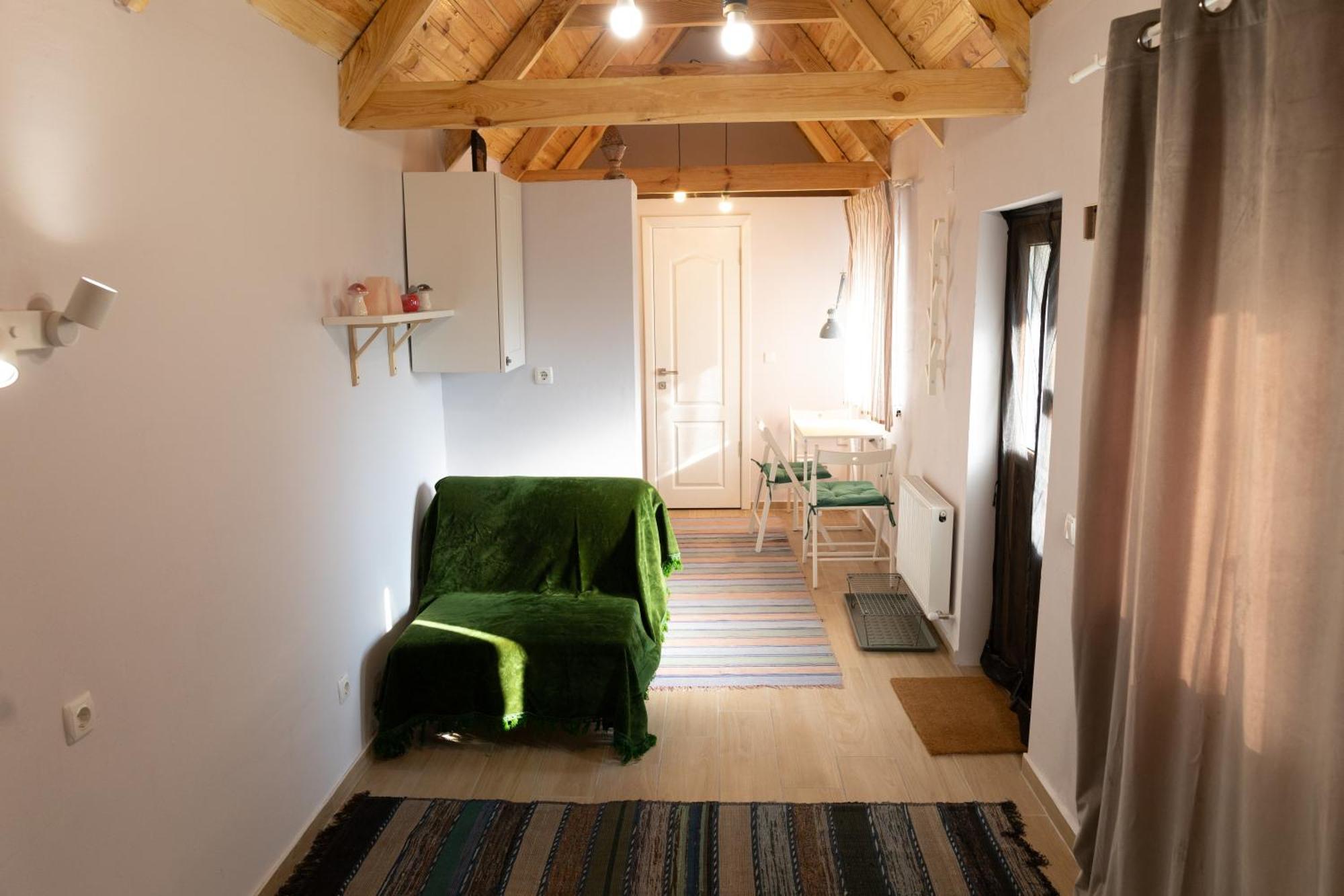 Nomad Sud Studios In Town Center Cahul Extérieur photo